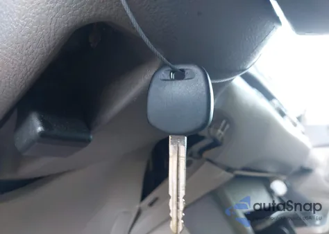 2005 Toyota Camry Std from USA, damaged, VIN 4T1BE32K05U567668